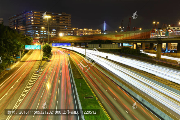 夜間交通和城市