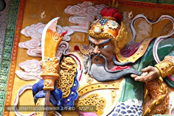 雕像在中華寺