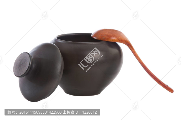 黑色的鍋和木勺