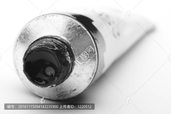 油漆管