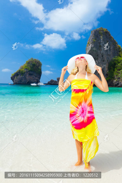 海灘上的女人