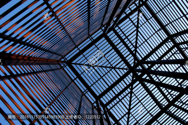 有趣的工業(yè)金屬結(jié)構(gòu)2