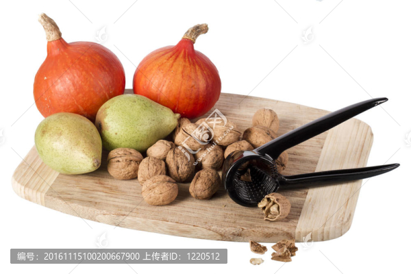 梨；南瓜和許多堅果