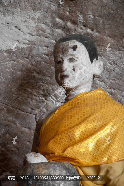 在雅拉寺石窟古代佛像；泰國(guó)