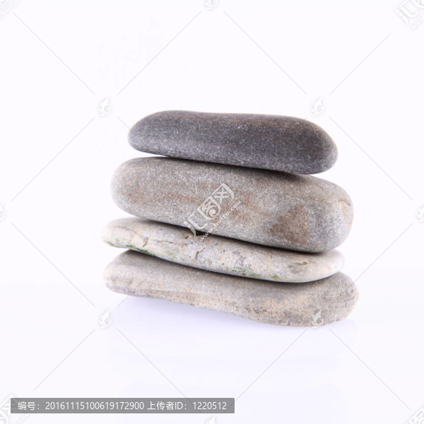 堆石