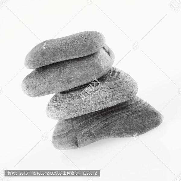 堆石