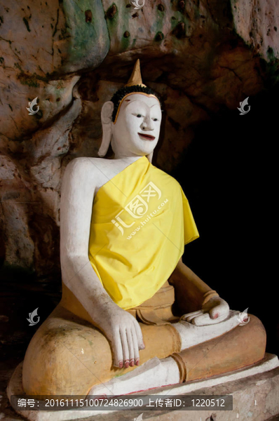 在雅拉寺石窟古代佛像；泰國(guó)