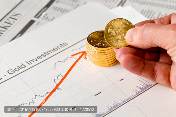報(bào)紙上的金鷹硬幣