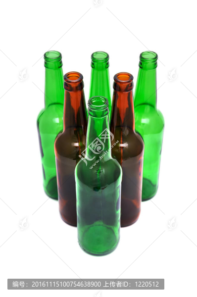 色的啤酒瓶