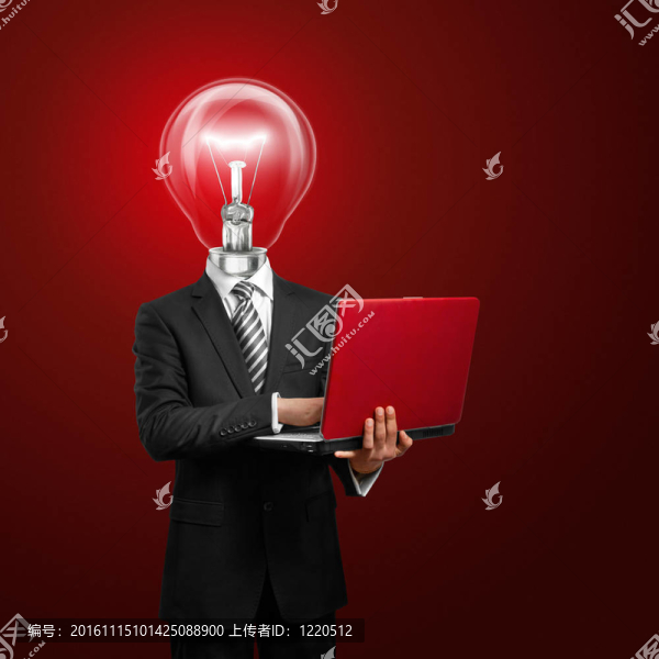 帶筆記本電腦的燈泡商人