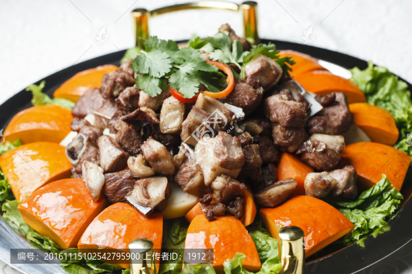 農家燉牛肉