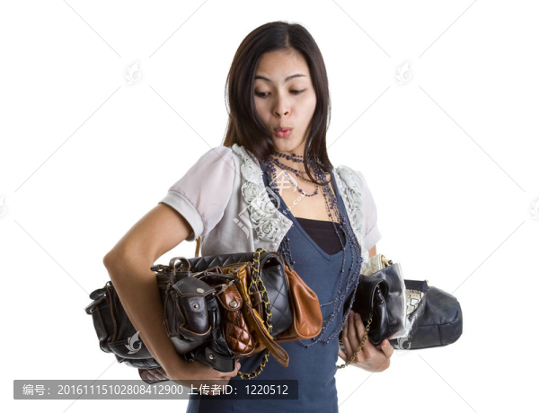 有許許多多的錢包的女人