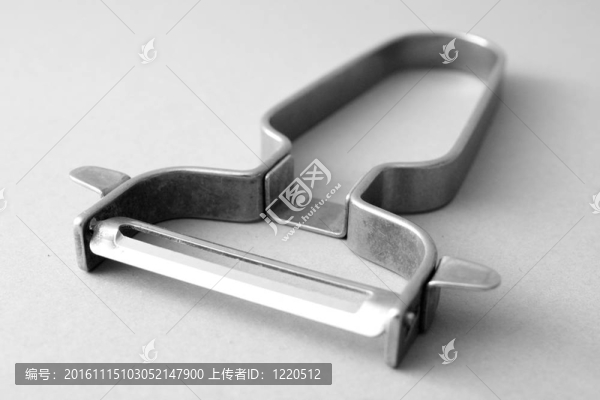 削皮器