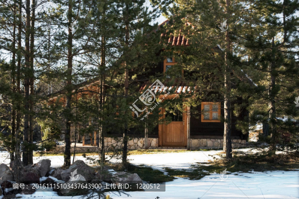 在冬天的小屋