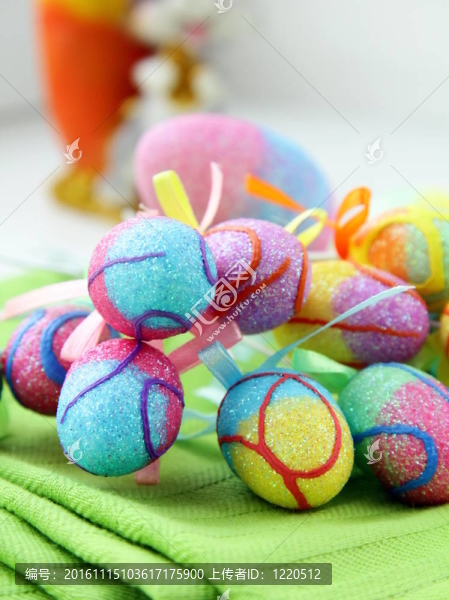 復(fù)活節(jié)雞蛋裝飾豐富多彩