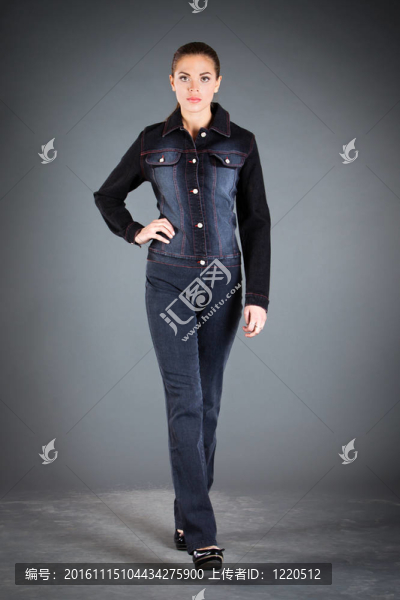 牛仔褲收集衣服