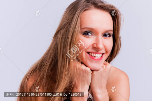 美麗的金發(fā)女郎