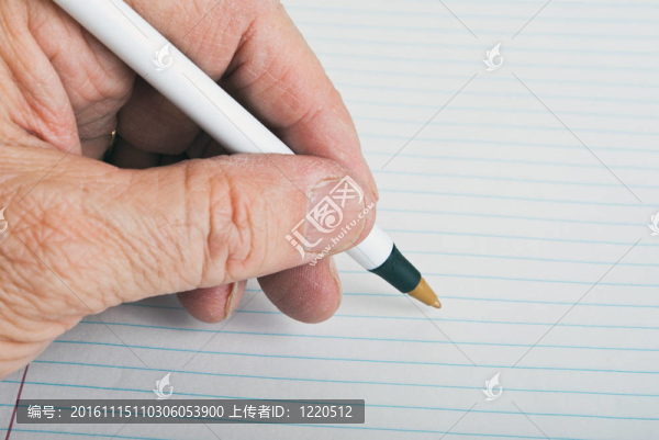 左手準(zhǔn)備寫-匯圖網(wǎng) www.fosd68.com 左手準(zhǔn)備寫