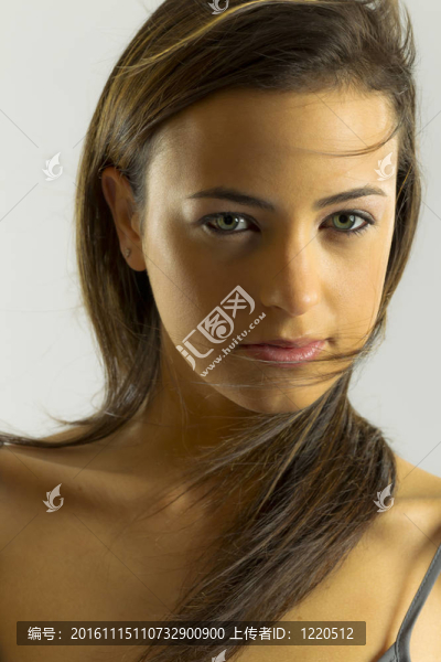 Young,Brunette模型