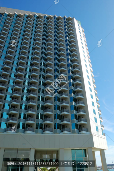 在芭堤雅海濱的豪華酒店的建設(shè)；泰國