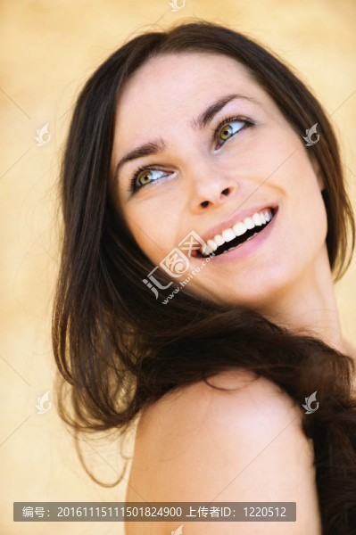 年輕漂亮迷人女人肖像