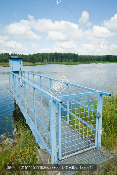湖