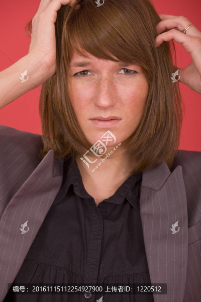 傷心的商人-匯圖網(wǎng) www.fosd68.com 傷心的商人