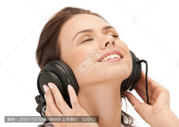戴著大耳機的快樂少女