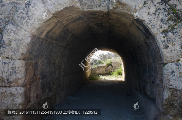 古老的隧道