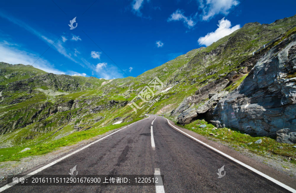 山中空路