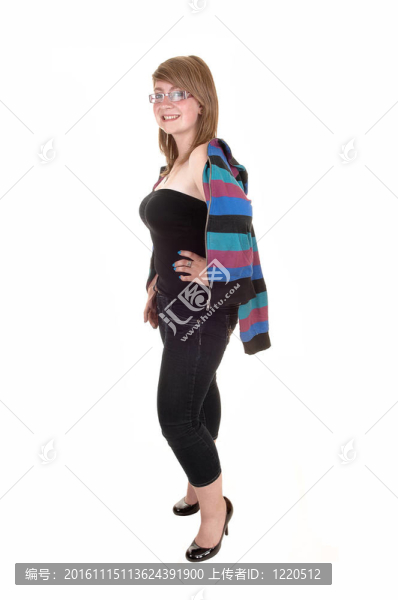 帶外套的女孩。