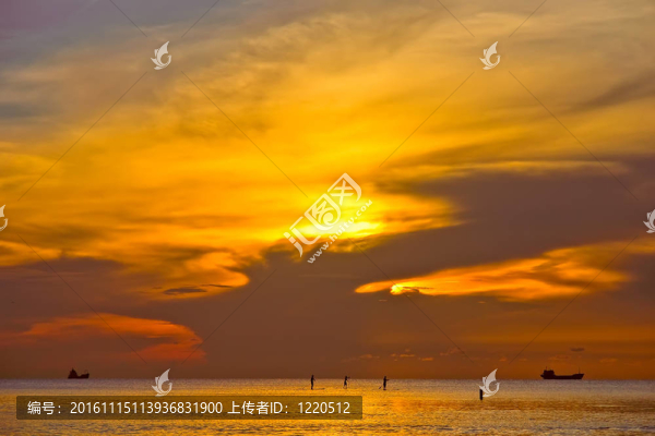 日出；大西洋