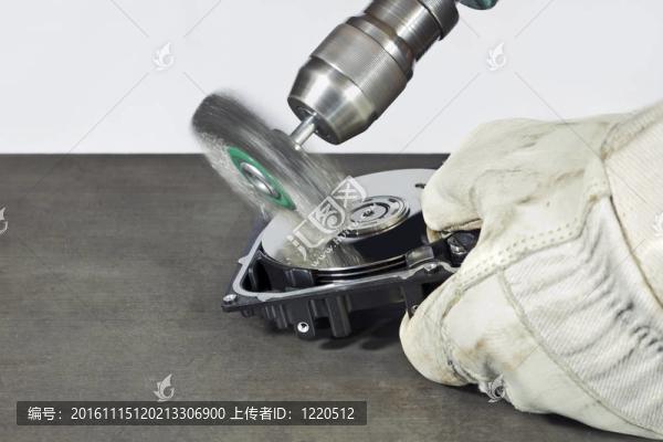 磁盤驅(qū)動(dòng)器的清潔數(shù)據(jù)-匯圖網(wǎng) www.fosd68.com 磁盤驅(qū)動(dòng)器的清潔數(shù)據(jù)