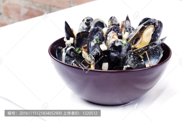 奶油醬碗