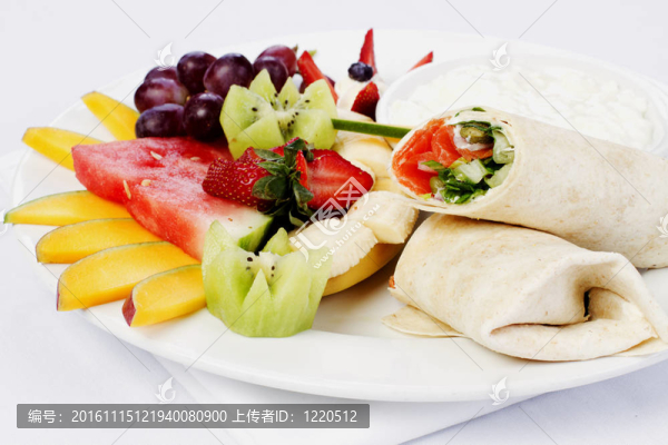 煙熏鮭魚(yú)卷