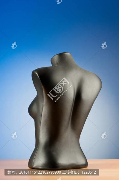 服裝模特與背景漸變