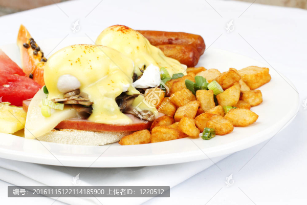 蘑菇火腿芝士蛋benedi