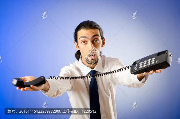 商人在電話里交談