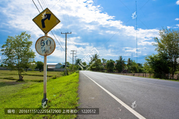 泰國農(nóng)村道路交通標志