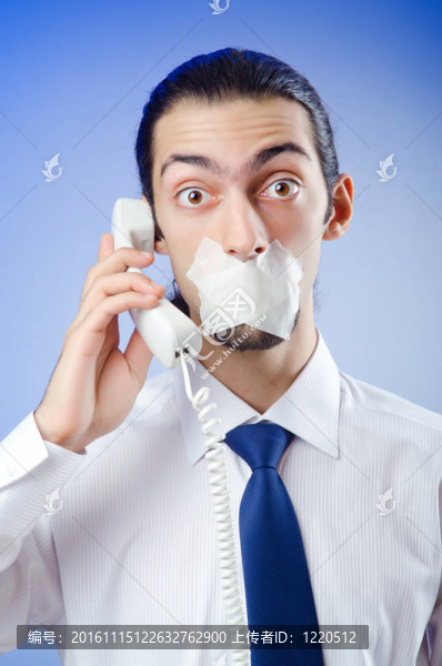 商人與他的嘴唇密封