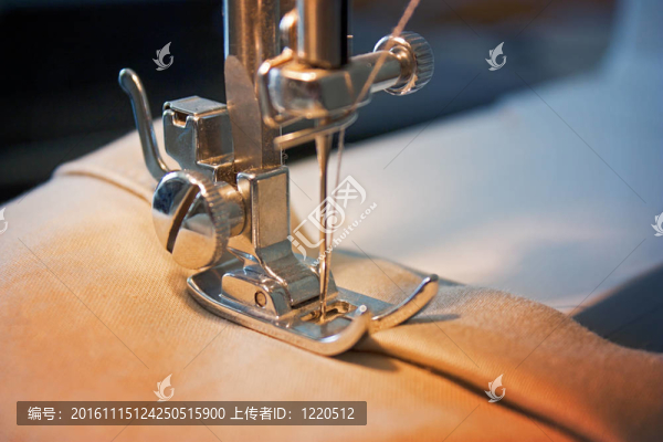 縫紉機(jī)