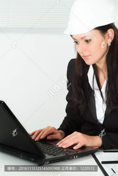 在一個適合工作的好女人