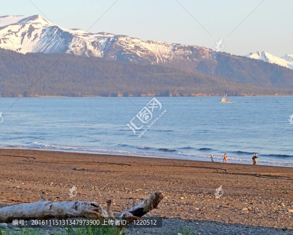 荷馬吐上的黃昏海灘現(xiàn)場(chǎng)-匯圖網(wǎng) www.fosd68.com 荷馬吐上的黃昏海灘現(xiàn)場(chǎng)