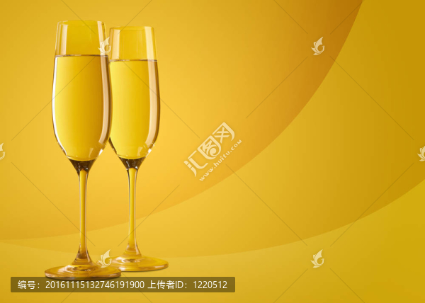 兩杯香檳
