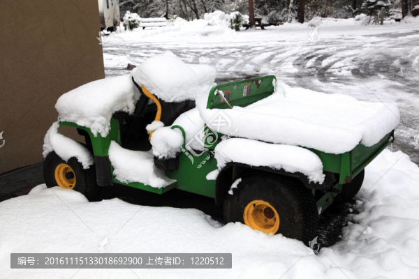 雪吉普