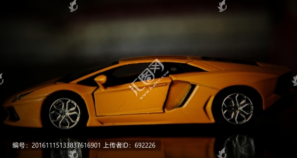 玩具車