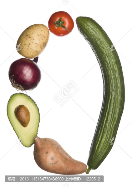蔬菜做成的字母