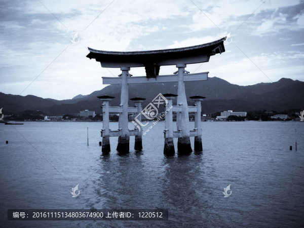 宮島托里門