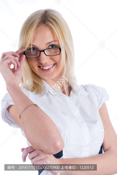 戴眼鏡的女孩