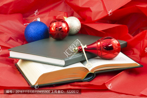 書籍；打開知識(shí)的鑰匙
